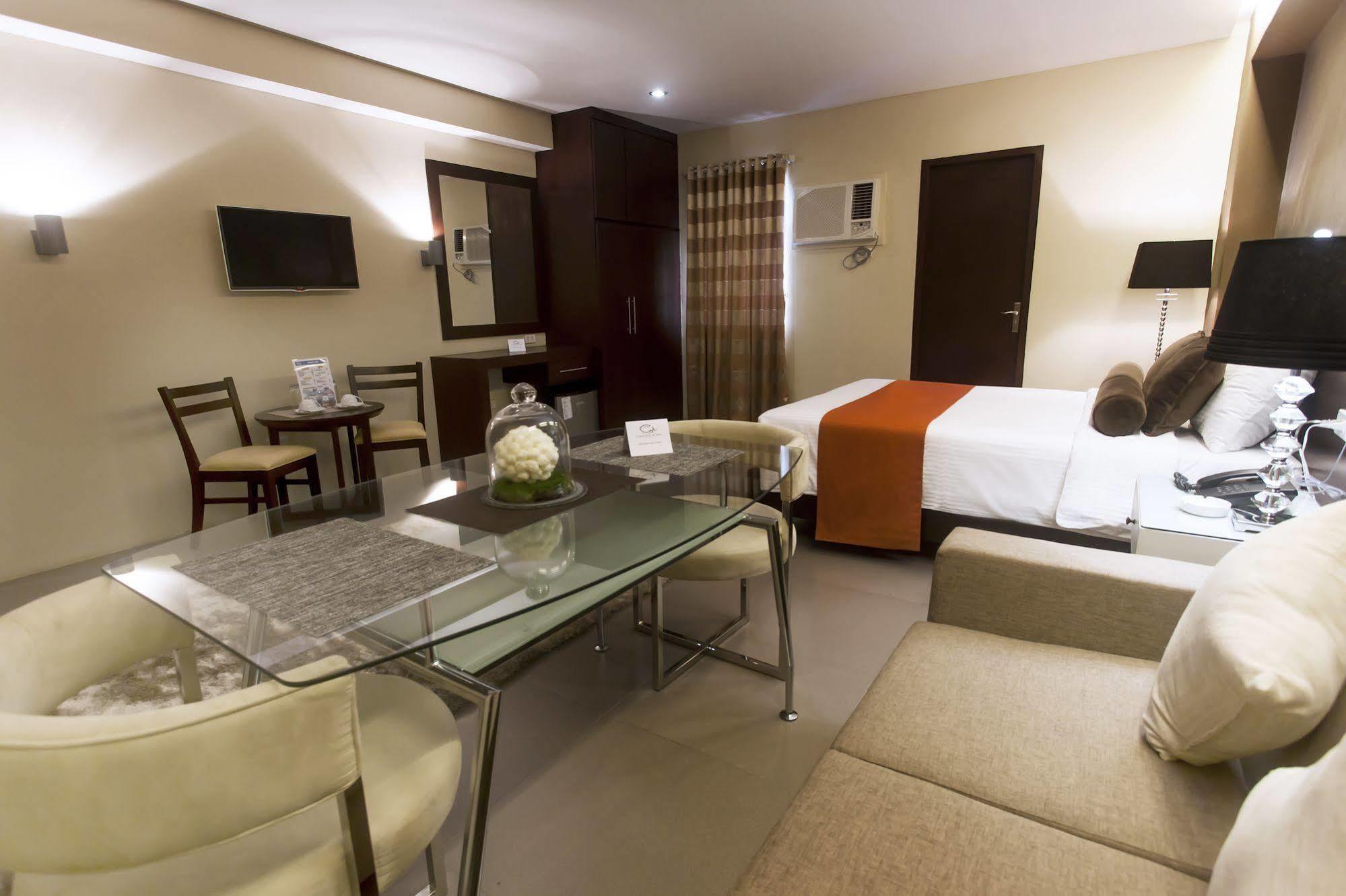 Grace Crown Hotel Анхелес Экстерьер фото